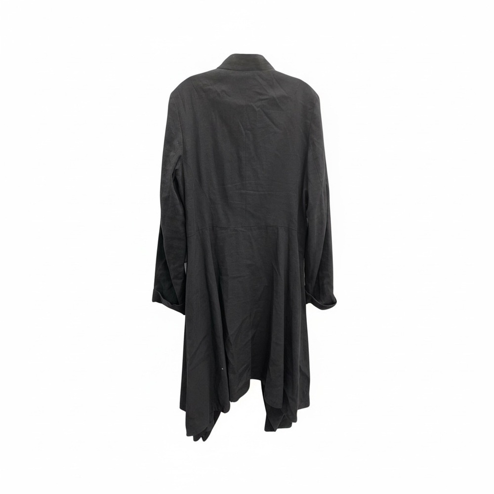LILITH Statement Coat — Dark Elegance, Absolute Power - Picture 3 of 4